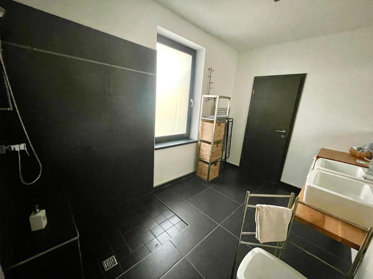 Mega Lägenhet Prvacina Exteriör bild